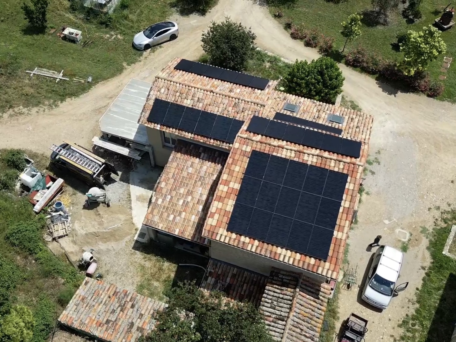 Installation Solaire Photovoltaïque – 6.8 ET 9 KWc à Draguignan (83)