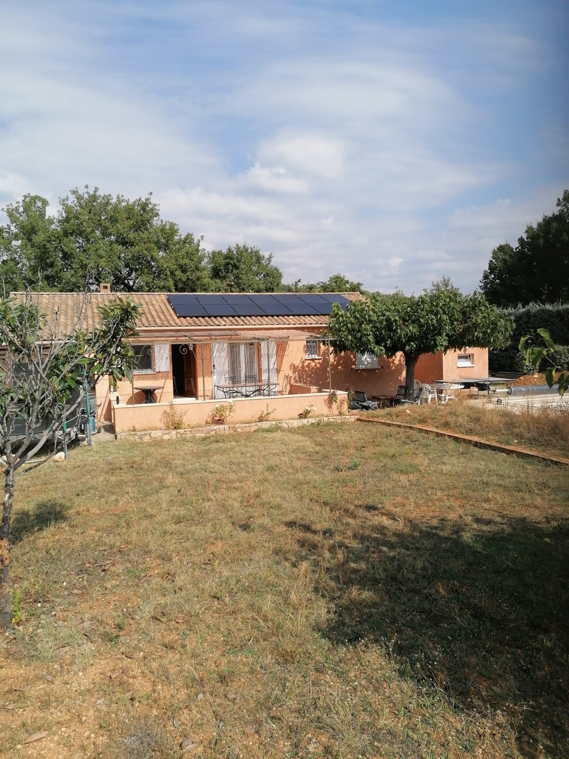 Installation panneaux solaires 6 kWc à Salernes
