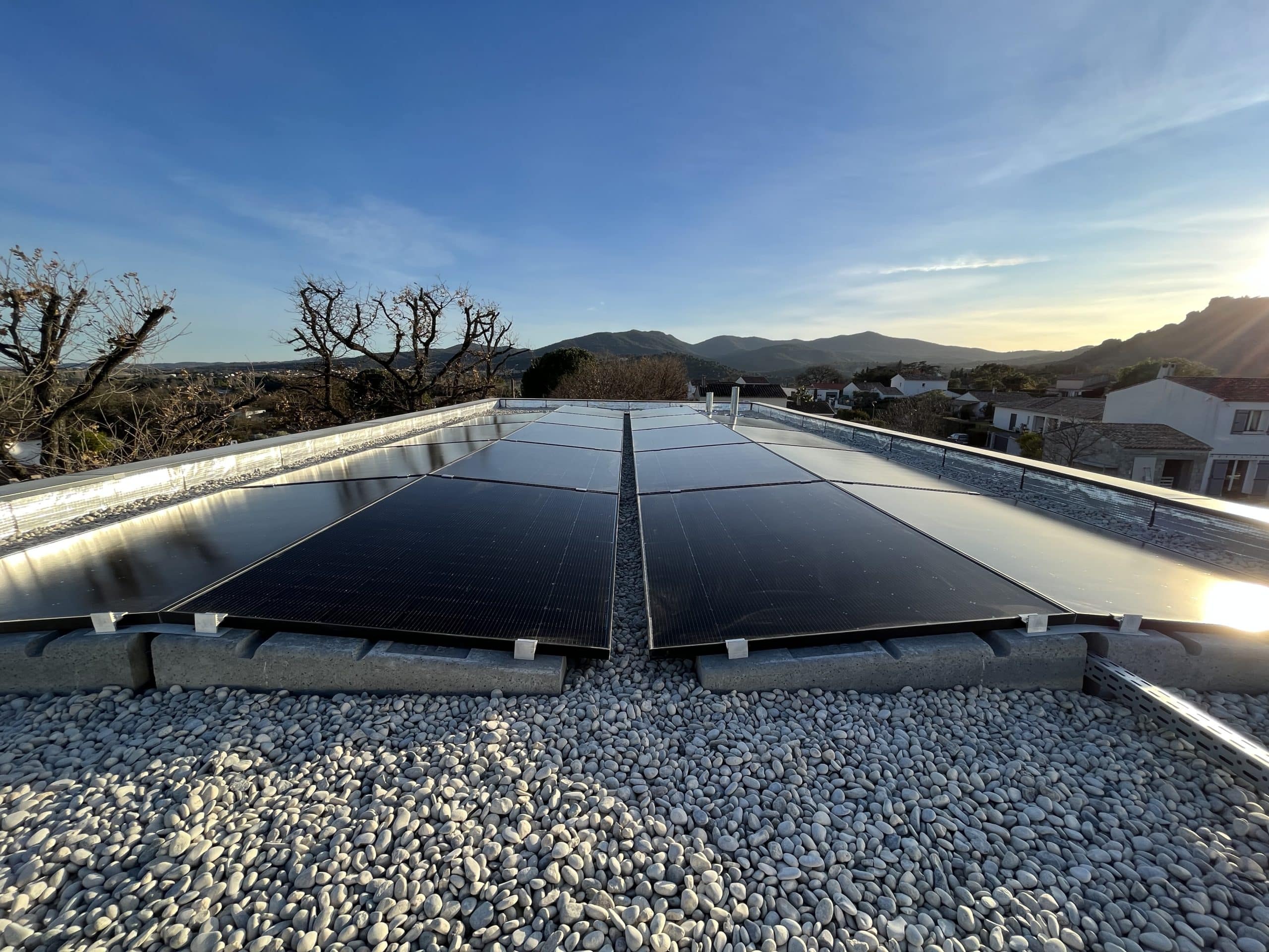 Installation panneaux solaires 8 kWc à Roquebrune sur Argens