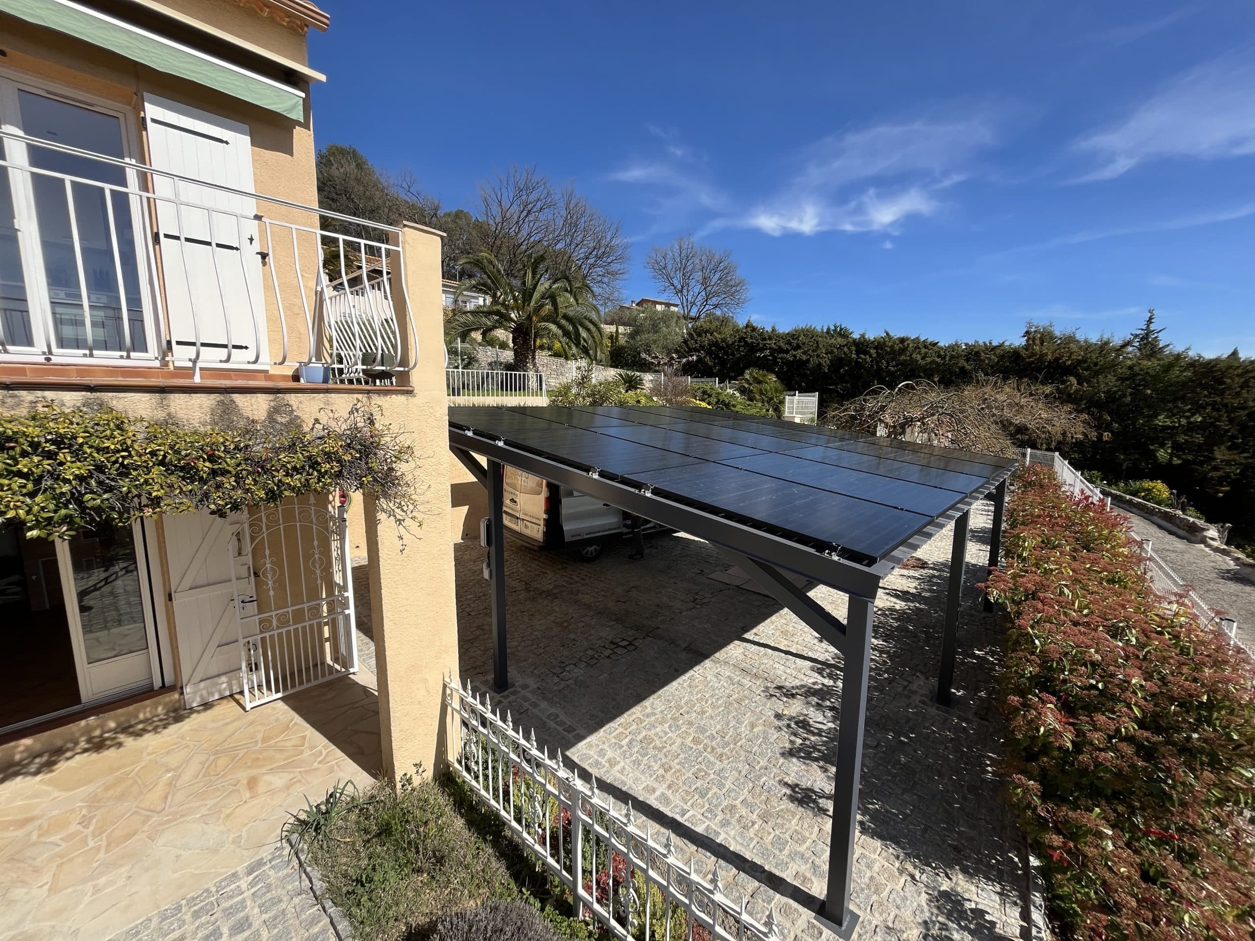 Carport solaire installation, coûts, subventions et conseils pratiques